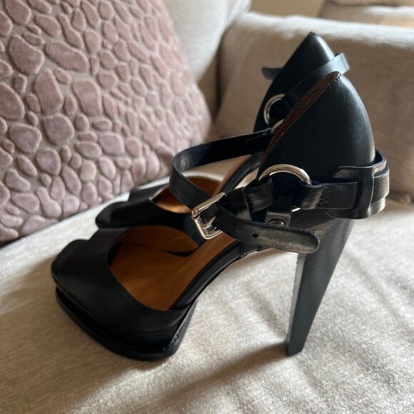 Michael Kors Peep Toe Stiletto Heels Sz 6M - Picture 4 of 6